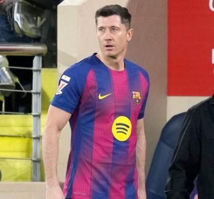 OD体育直播-ESPN：巴萨计划与莱万商讨大幅降薪续约，球员仍可能留队